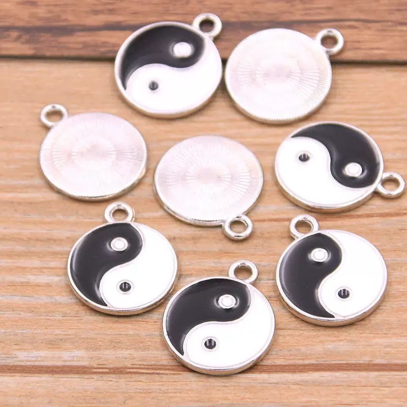 10/20pcs Alloy Tai Chi Charms  - Vintage Fashion Tumblr 评论和价格