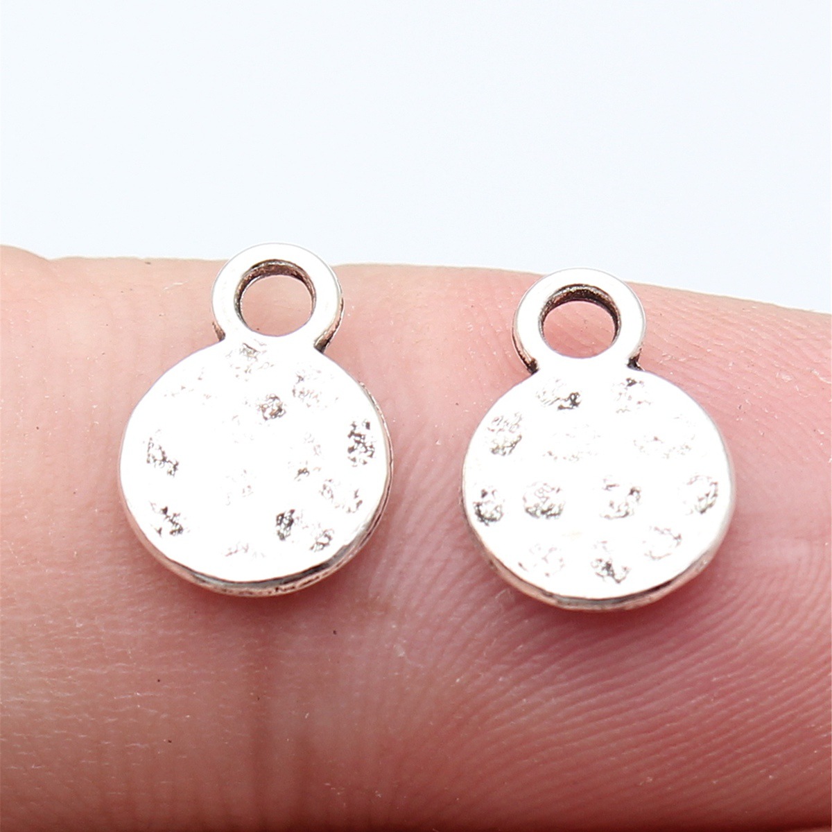 WYSIWYG 40pcs 11x8mm 3 Colors  - Vintage Fashion Tumblr 评论和价格
